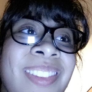 Meet your Posher, Liz